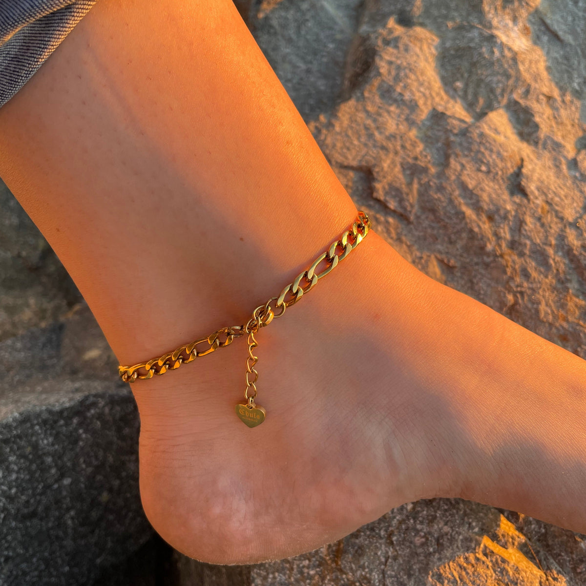 gold anklets. gold plate anklet.